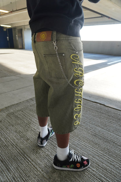 !Lucki Charm Jorts